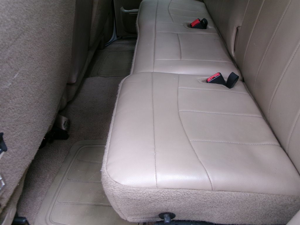 Used 1999 Ford F150 Lariat image 23