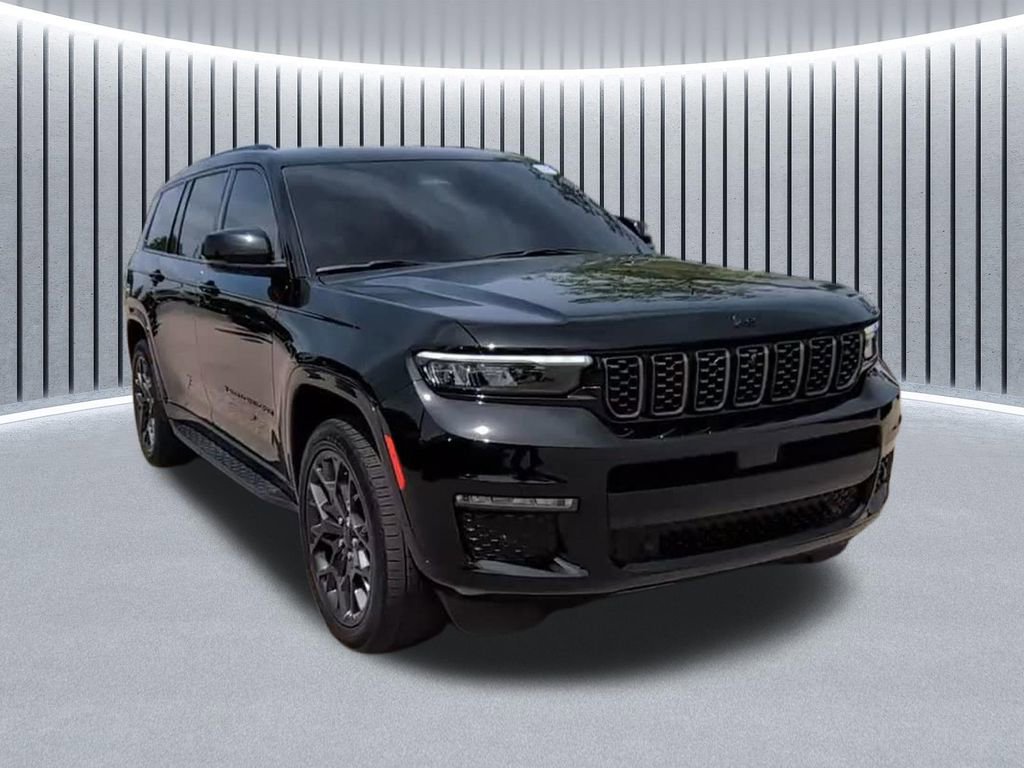 Used 2024 Jeep Grand Cherokee L Summit AWD/4WD image 16