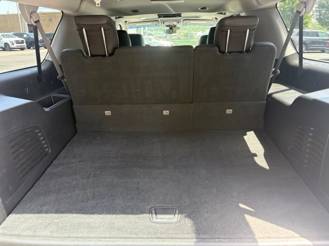 Used 2019 Cadillac Escalade ESV Luxury AWD/4WD image 7