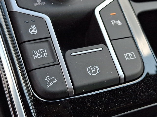 Certified 2026 Kia Sorento SX Prestige AWD/4WD image 25
