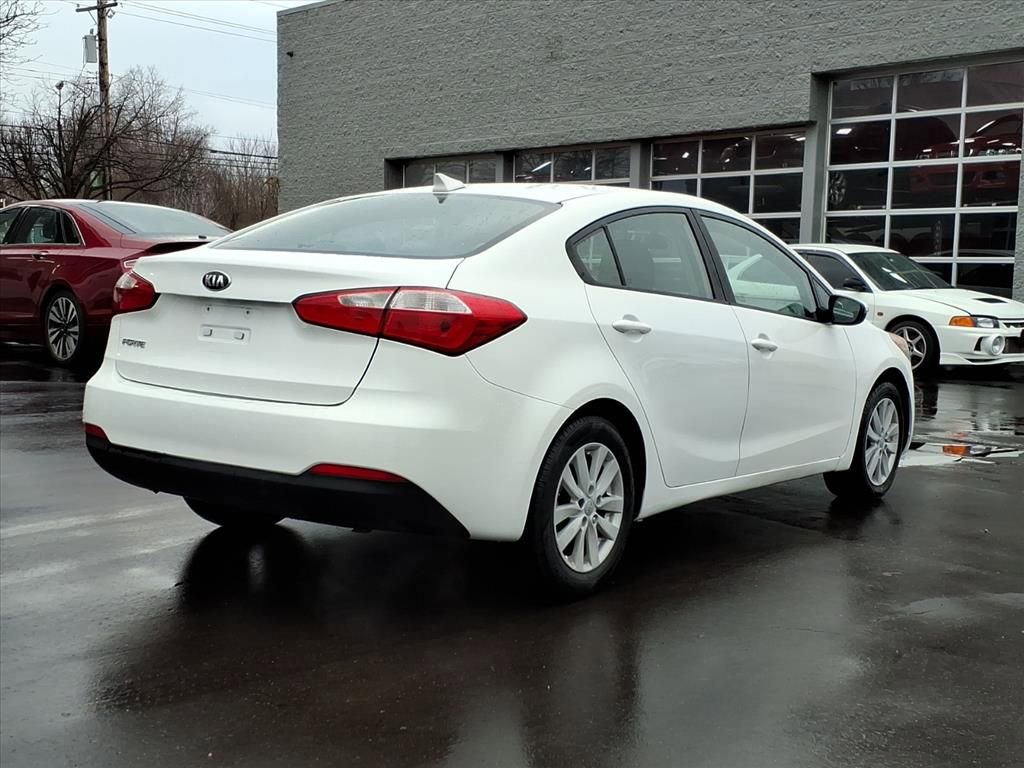 Used 2014 Kia Forte LX w/ Popular Package FWD image 5
