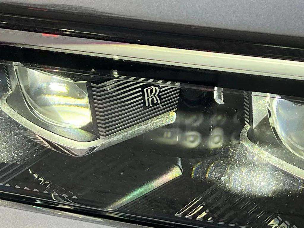 Used 2025 Rolls-Royce Cullinan Black Badge AWD/4WD image 23