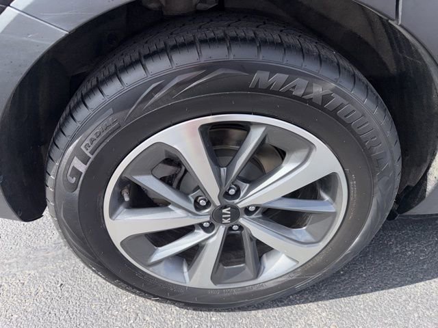 Used 2019 Kia Sorento EX image 25