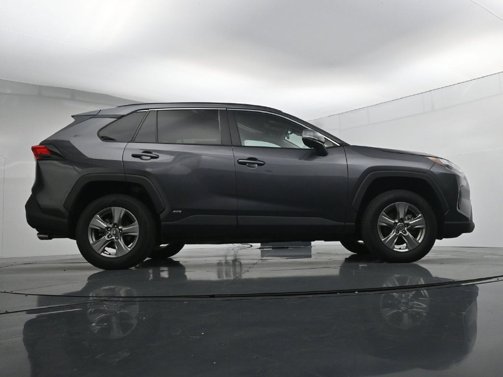 Used 2024 Toyota RAV4 XLE AWD/4WD image 24