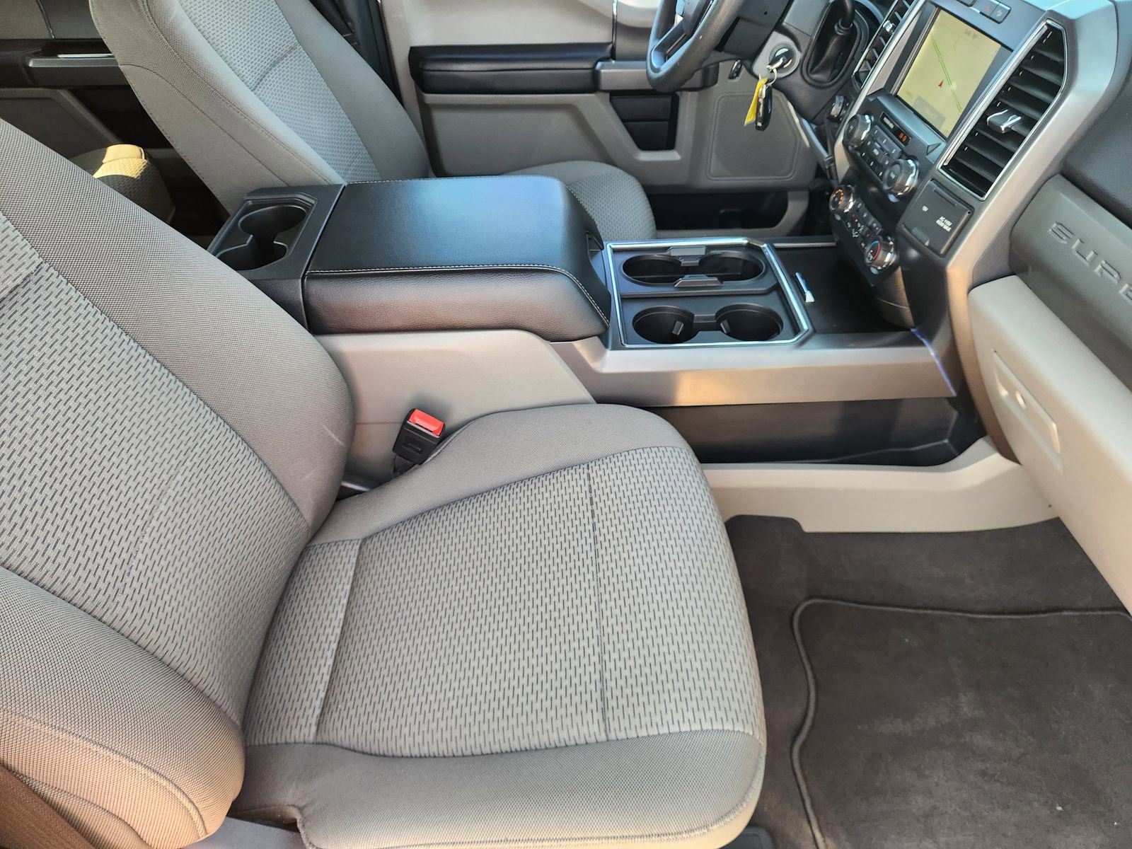 Used 2022 Ford F250 XLT w/ XLT Premium Package AWD/4WD image 14