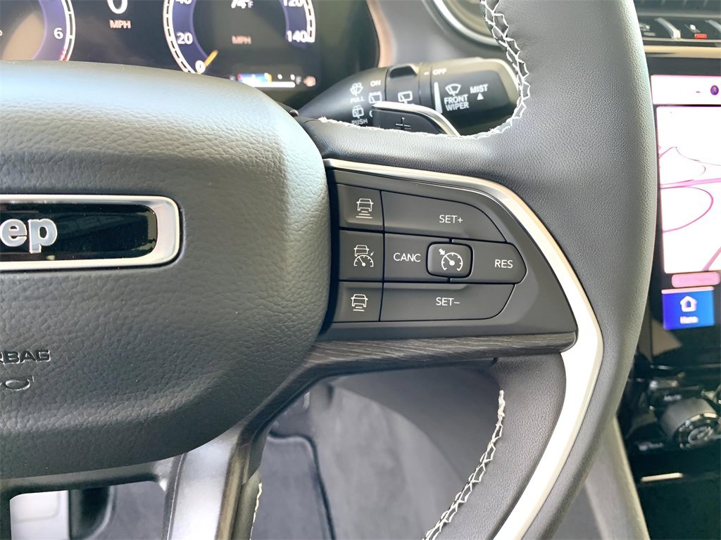 New 2025 Jeep Grand Cherokee Limited w/ Trailer Tow Package image 35