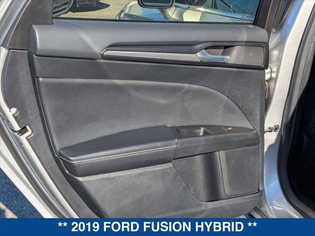 Used 2019 Ford Fusion Titanium image 20