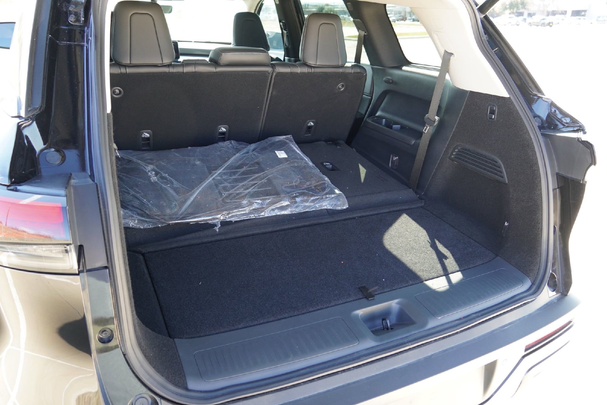 Certified 2025 INFINITI QX60 Luxe image 33