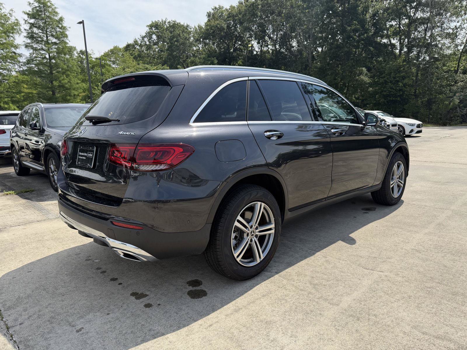 Certified 2021 Mercedes-Benz GLC 300 4MATIC w/ Premium Package image 28