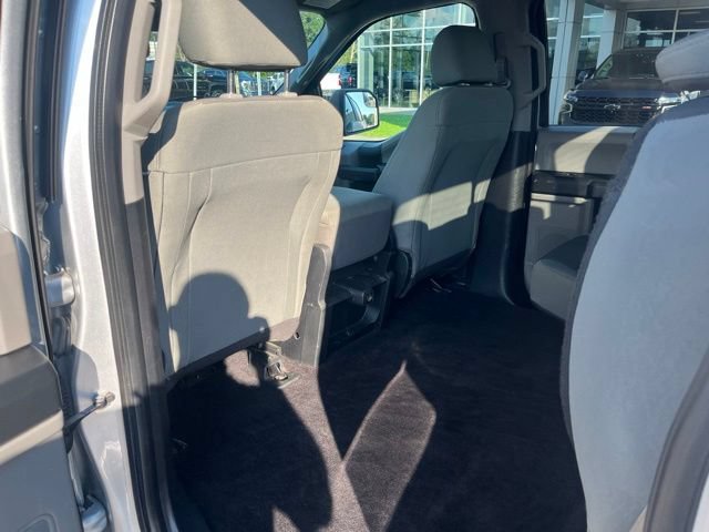 Used 2016 Ford F150 XL w/ Equipment Group 101A Mid AWD/4WD image 16