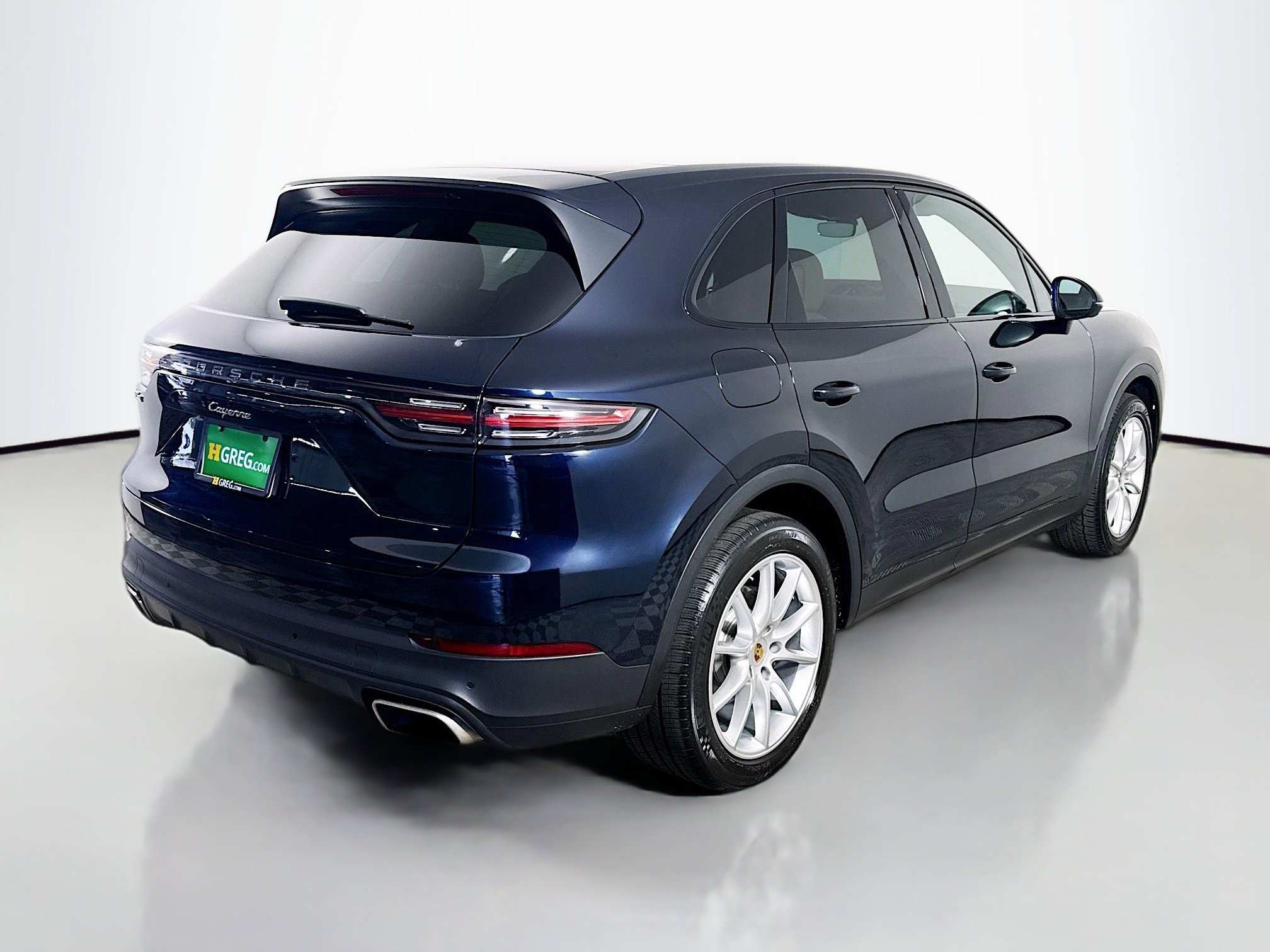Used 2021 Porsche Cayenne image 10