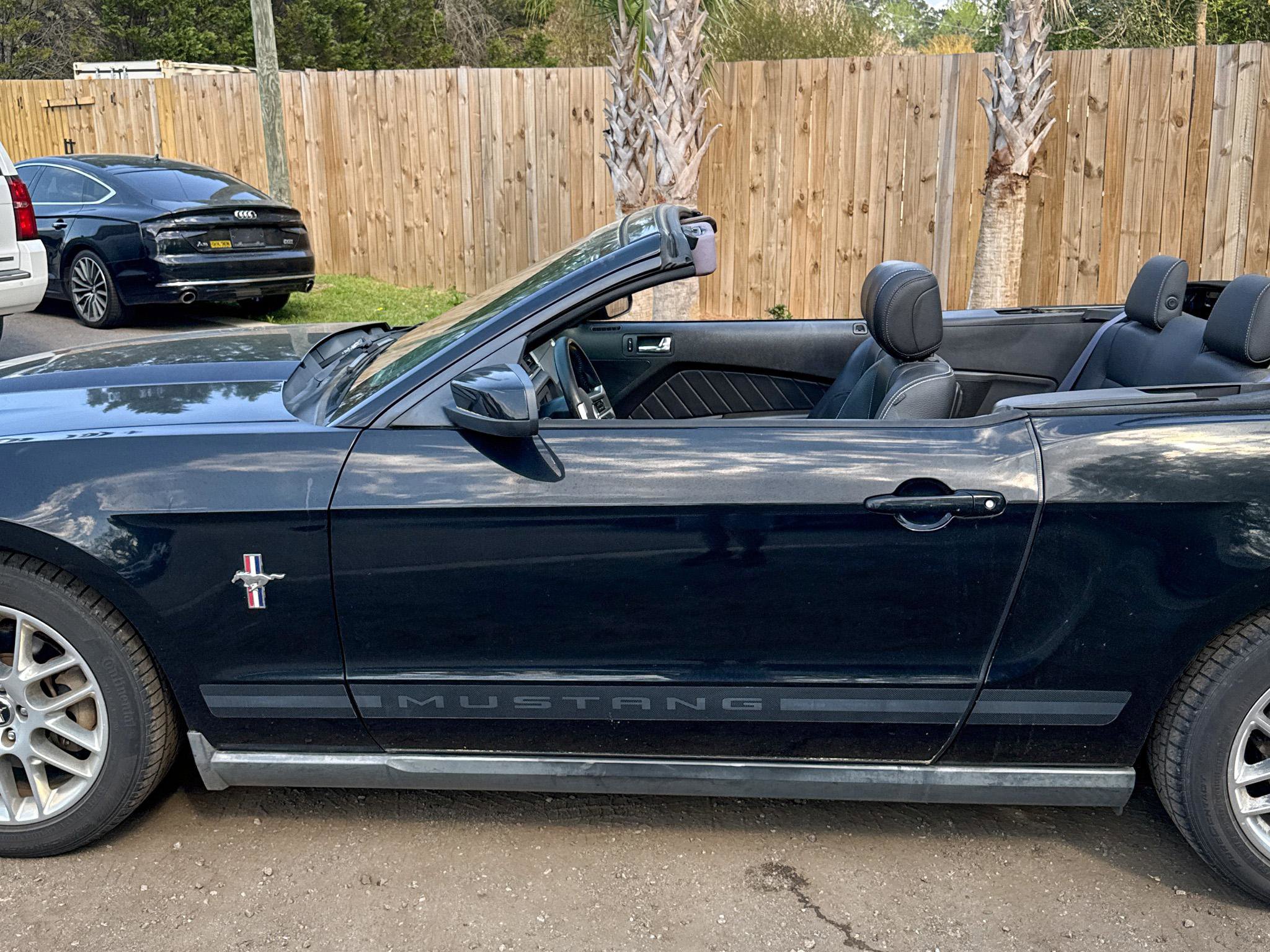 Used 2012 Ford Mustang Premium image 5