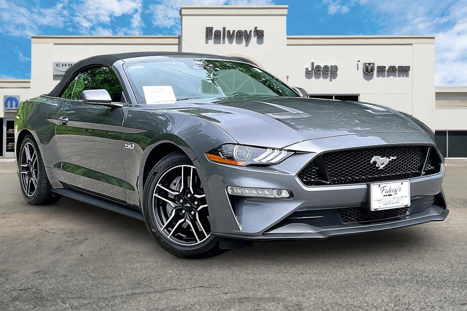 Used 2022 Ford Mustang GT Premium w/ Equipment Group 401A RWD image 11