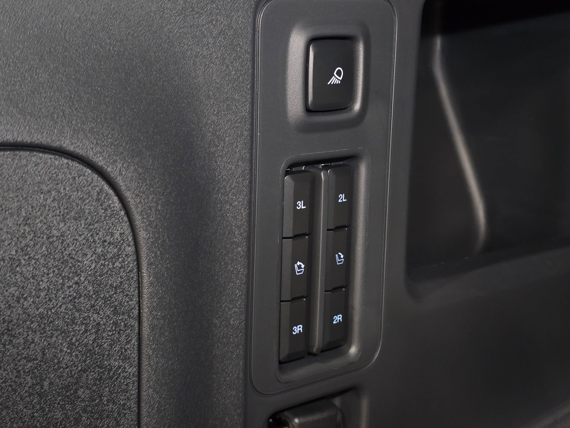 New 2026 Ford Expedition Platinum w/ Stealth Appearance Package image 13