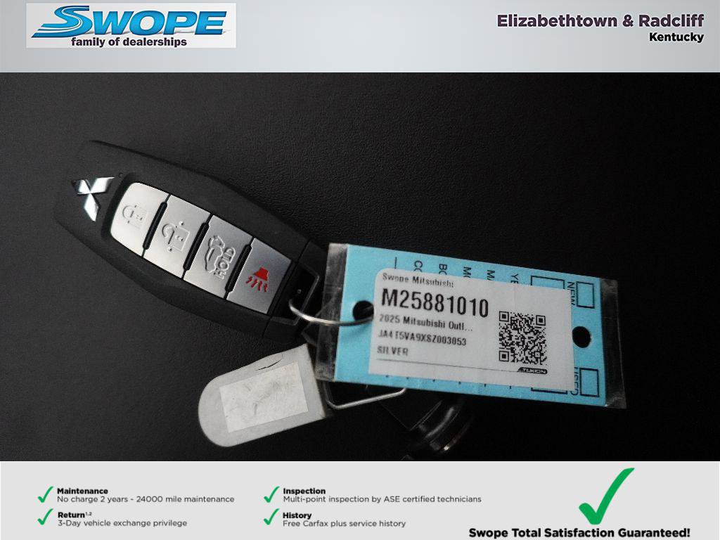 New 2025 Mitsubishi Outlander SE image 29
