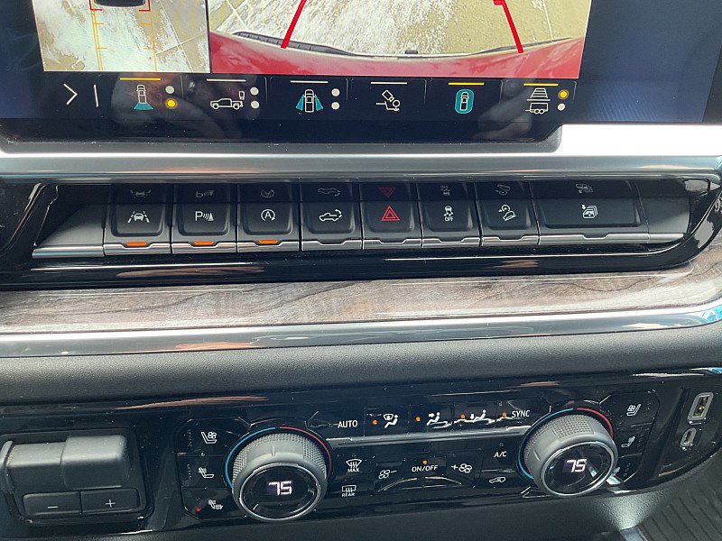 Used 2023 Chevrolet Silverado 1500 LTZ image 23