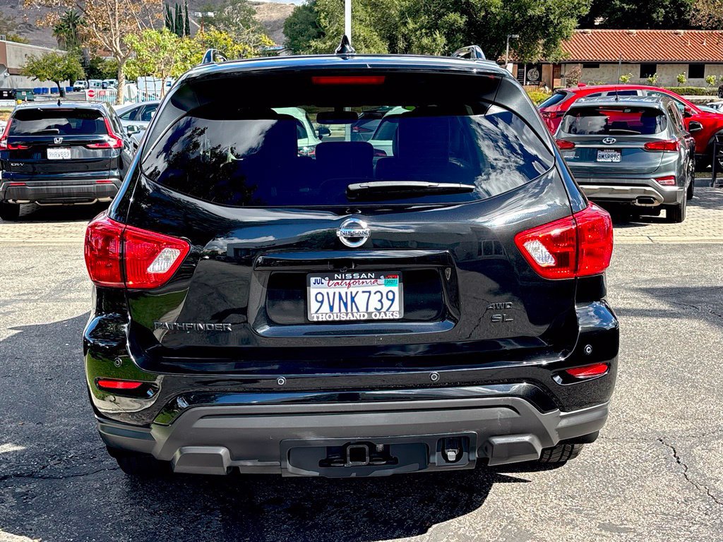 Used 2019 Nissan Pathfinder SL AWD/4WD image 5