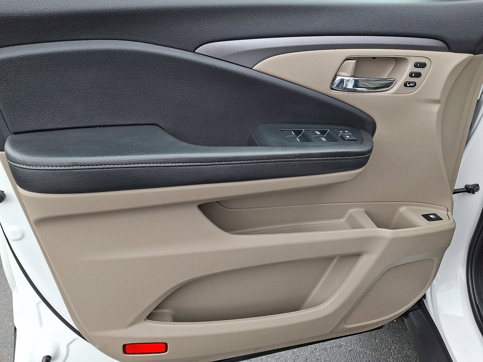 Used 2023 Honda Ridgeline RTL image 12