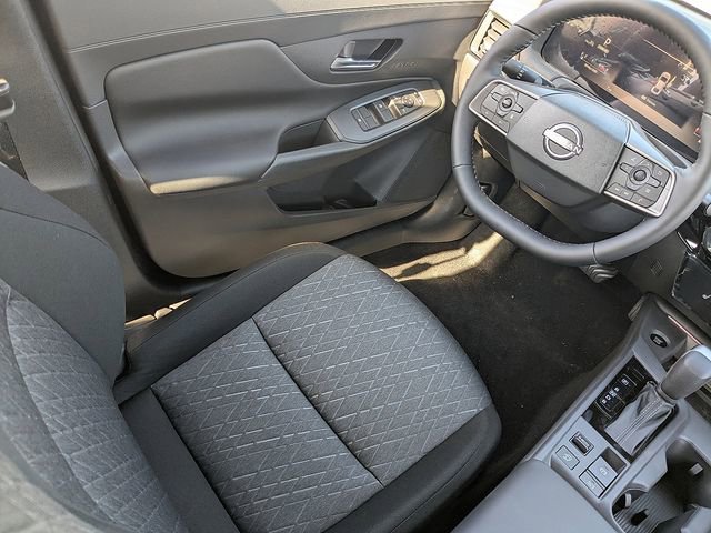 New 2026 Nissan Sentra SV w/ SV Convenience Package FWD image 19