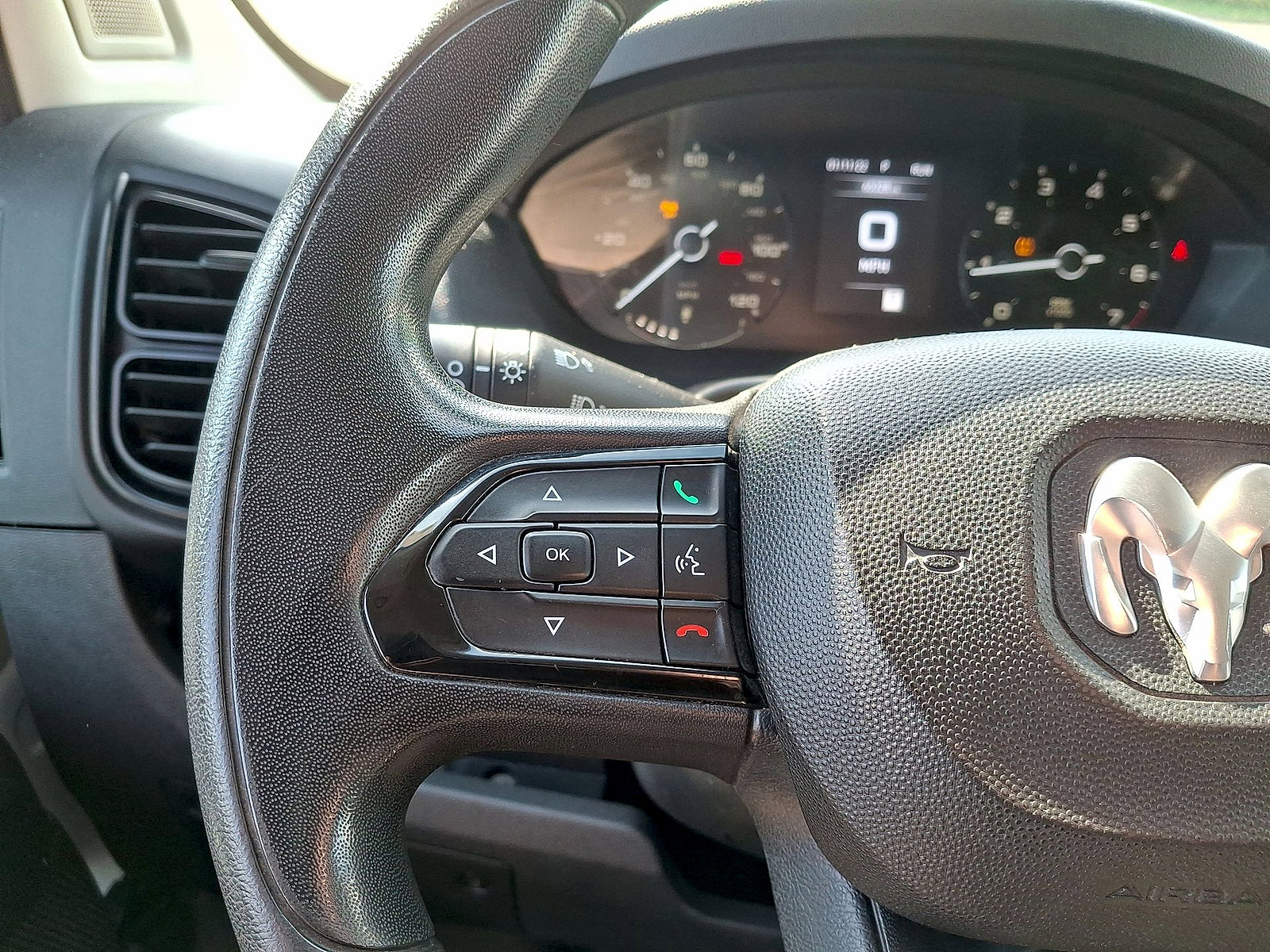 Used 2022 RAM ProMaster 2500 FWD image 17