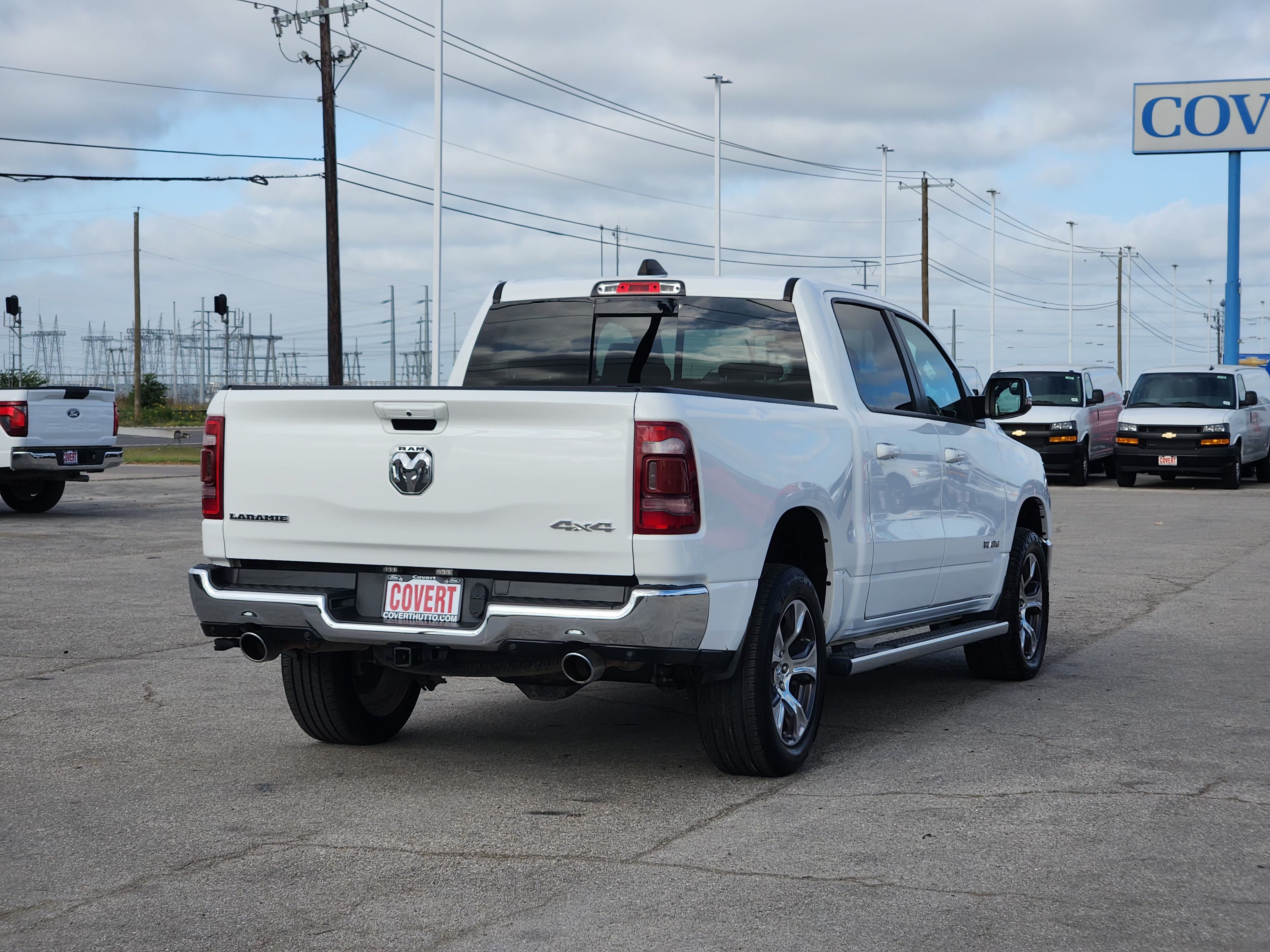 Used 2023 RAM 1500 Laramie AWD/4WD image 7
