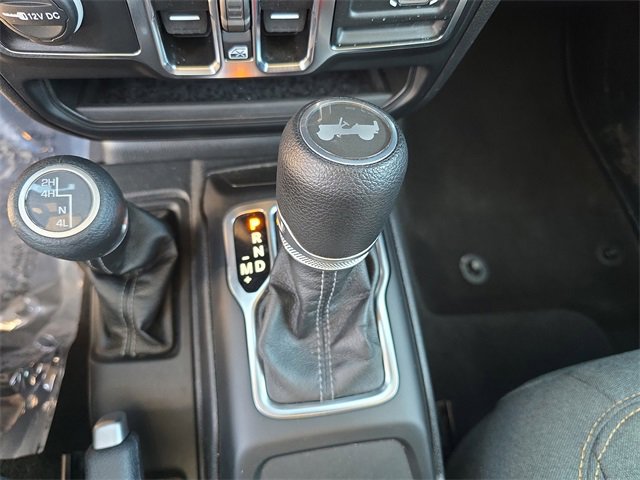 Certified 2025 Jeep Wrangler Sahara image 20