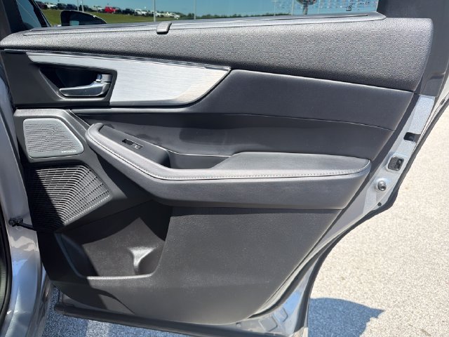 Used 2025 Acura MDX w/ Technology Package AWD/4WD image 29
