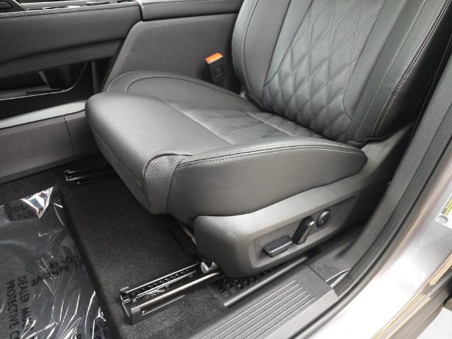 New 2026 Nissan Rogue Platinum AWD/4WD image 30