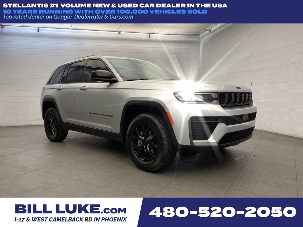 New 2026 Jeep Grand Cherokee Altitude AWD/4WD video 1