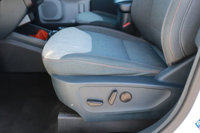 Used 2022 Ford Maverick XLT w/ XLT Luxury Package image 9