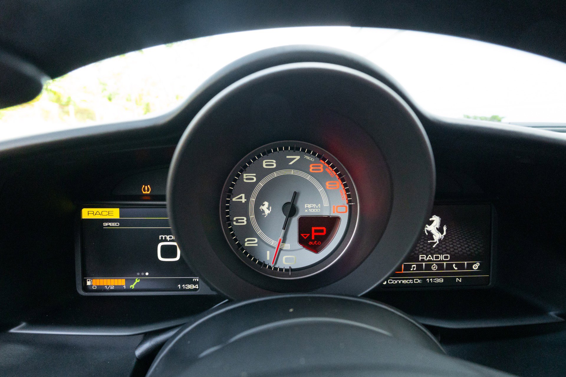 Used 2017 Ferrari 488 GTB RWD image 70
