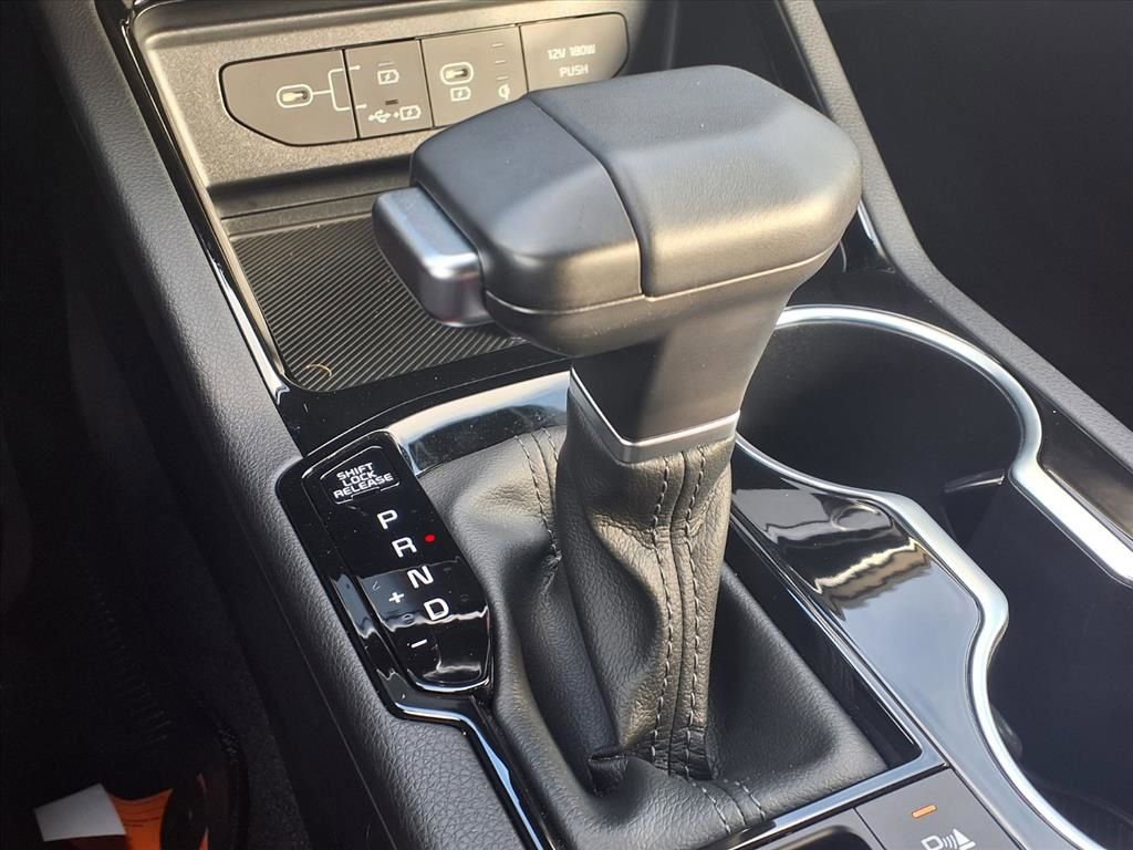 Used 2026 Kia K5 GT-Line w/ GT-Line Red Interior Package image 10