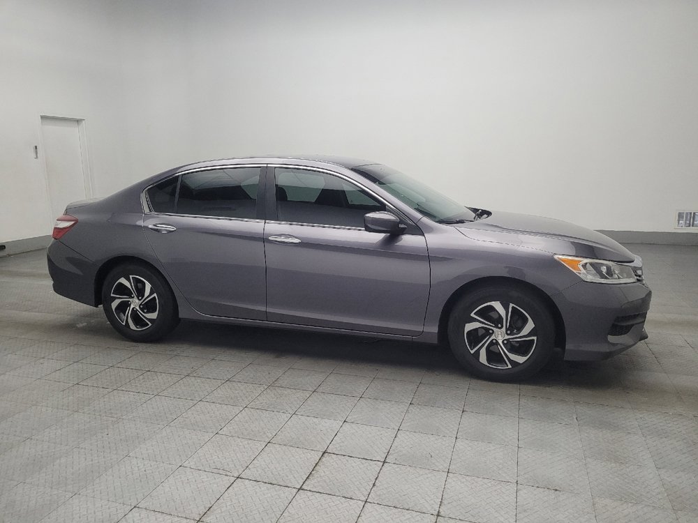 Used 2017 Honda Accord LX image 11