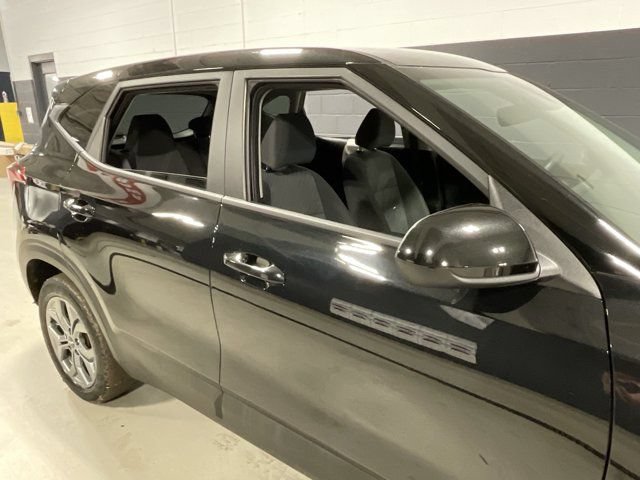 Used 2024 Kia Seltos LX AWD/4WD image 6