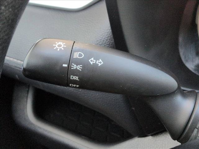 Used 2021 Toyota RAV4 LE AWD/4WD image 16