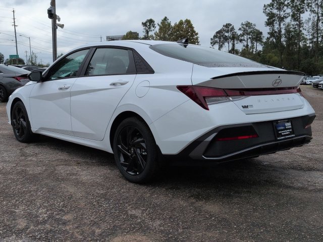 New 2026 Hyundai Elantra SEL Sport FWD image 7