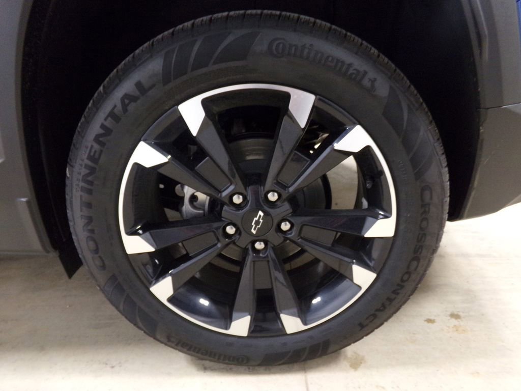 New 2026 Chevrolet Equinox RS w/ Convenience Package III image 33