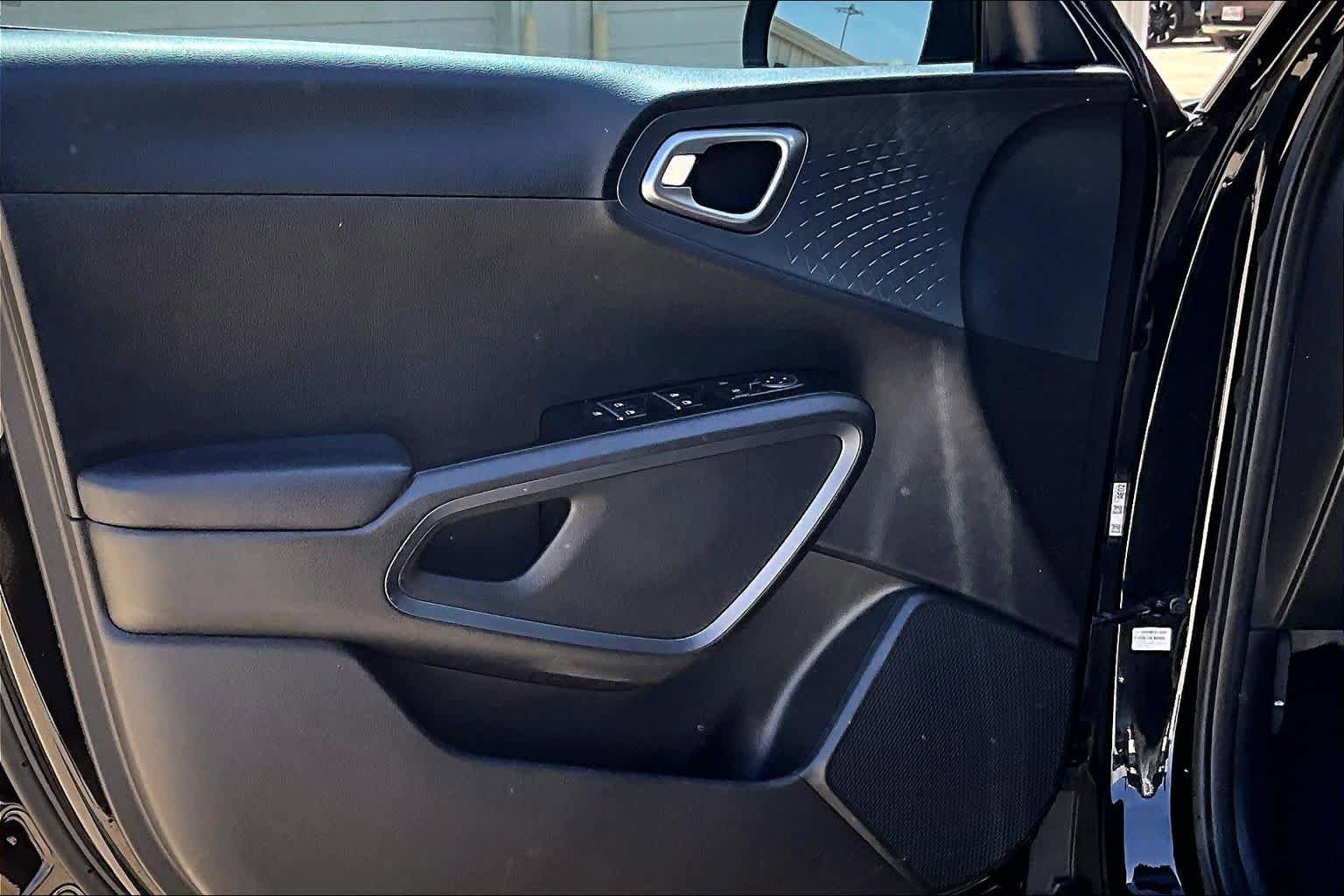 Used 2023 Kia Soul EX FWD image 20