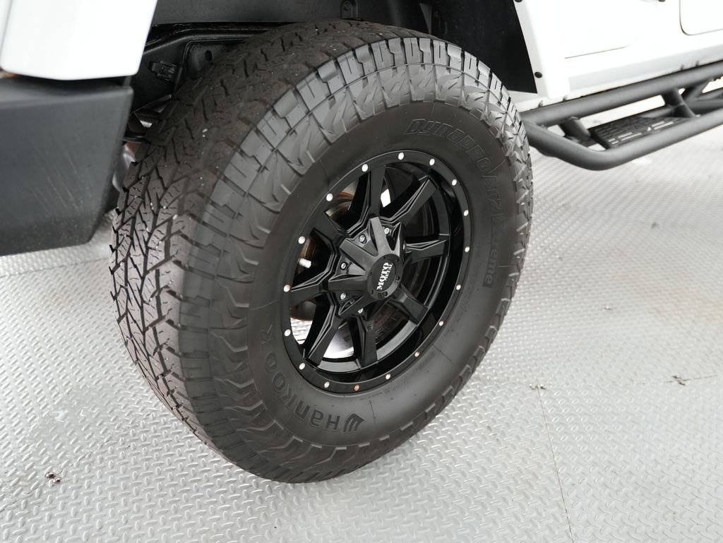 Used 2016 Jeep Wrangler Unlimited Sahara AWD/4WD image 50