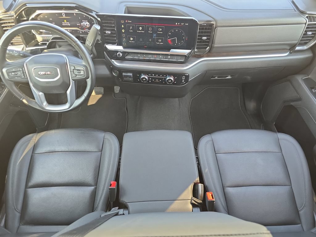 Used 2025 GMC Sierra 1500 SLT RWD image 9