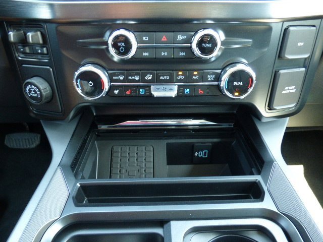 New 2026 Ford F350 Lariat image 14