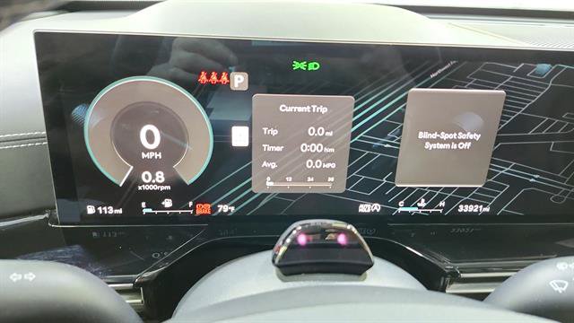 Used 2025 Genesis GV80 2.5T Standard AWD/4WD image 14