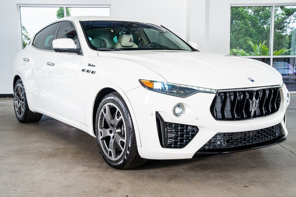 Used 2022 Maserati Levante Modena image 4