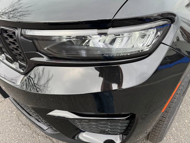 New 2025 Jeep Grand Cherokee Limited w/ Luxury Tech Group II image 12