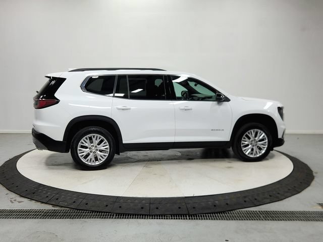 Used 2026 GMC Acadia Elevation w/ Elevation Premium Package FWD image 8