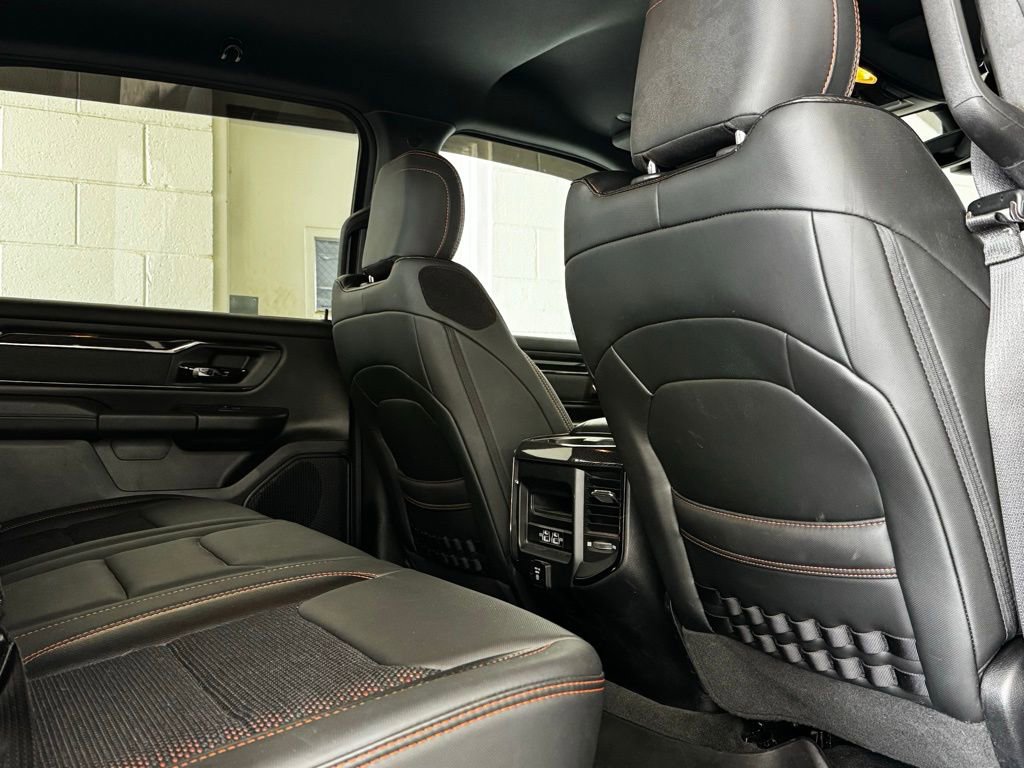 Certified 2022 RAM 1500 Big Horn w/ Built-to-serve Edition AWD/4WD image 7