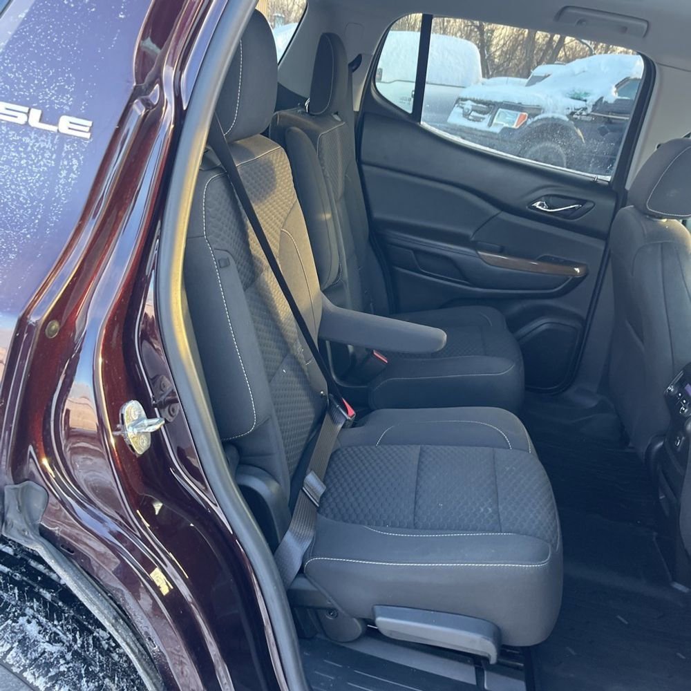 Used 2018 GMC Acadia SLE w/ Driver Alert Package I image 11