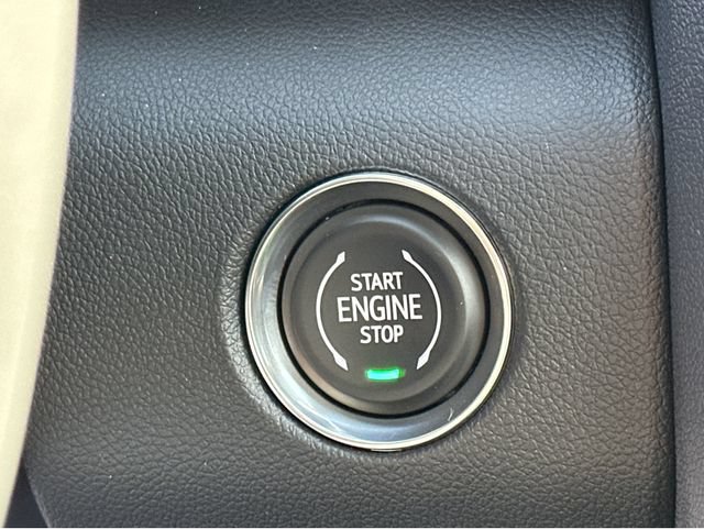 New 2026 GMC Acadia Elevation w/ Elevation Premium Package FWD image 21