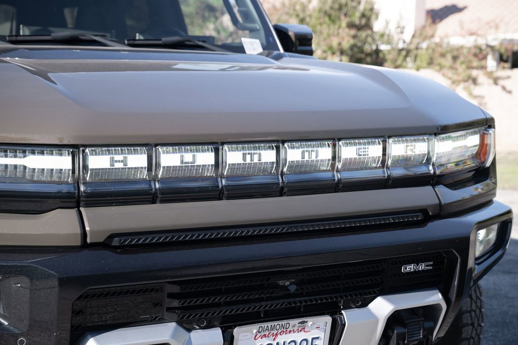 Used 2024 GMC Hummer EV 2X w/ Extreme Off-Road Package AWD/4WD image 10