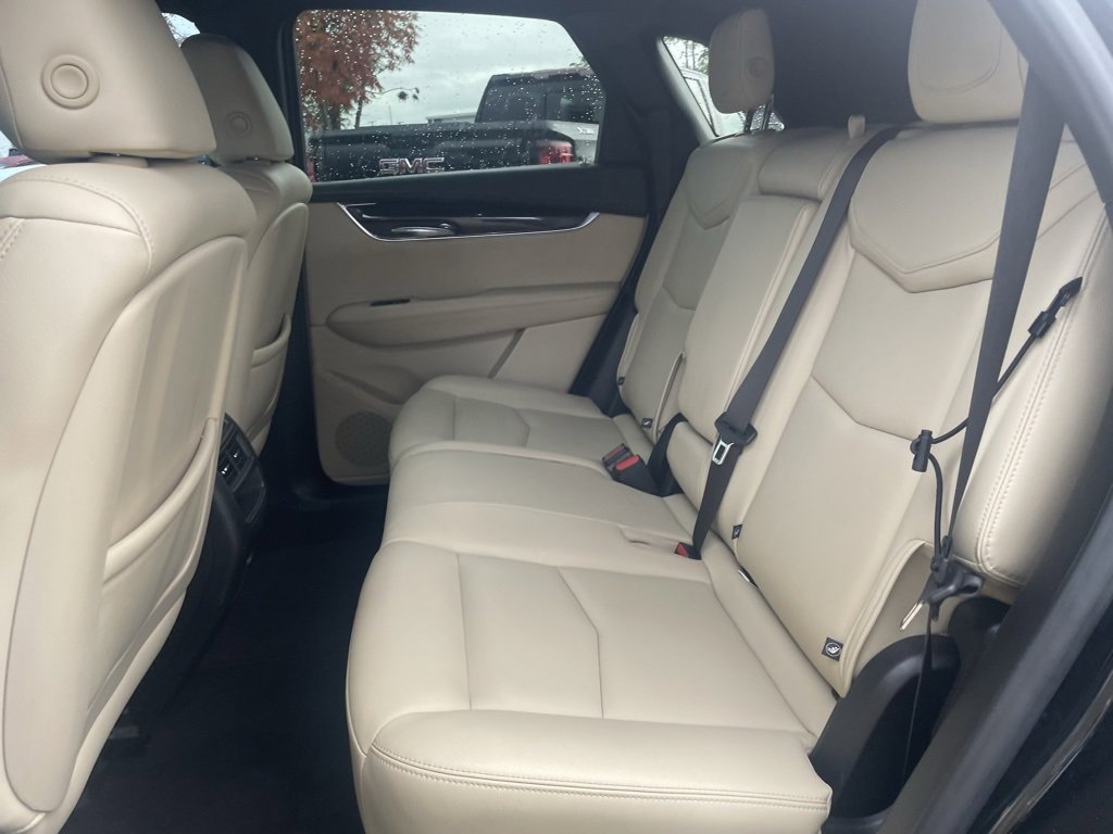 Used 2019 Cadillac XT5 FWD image 24